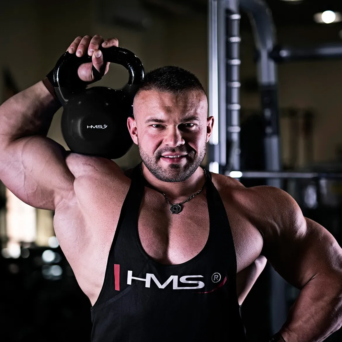 KNV BLACK KETTLEBELL ŻELIWNY POKRYTY WINYLEM HMS