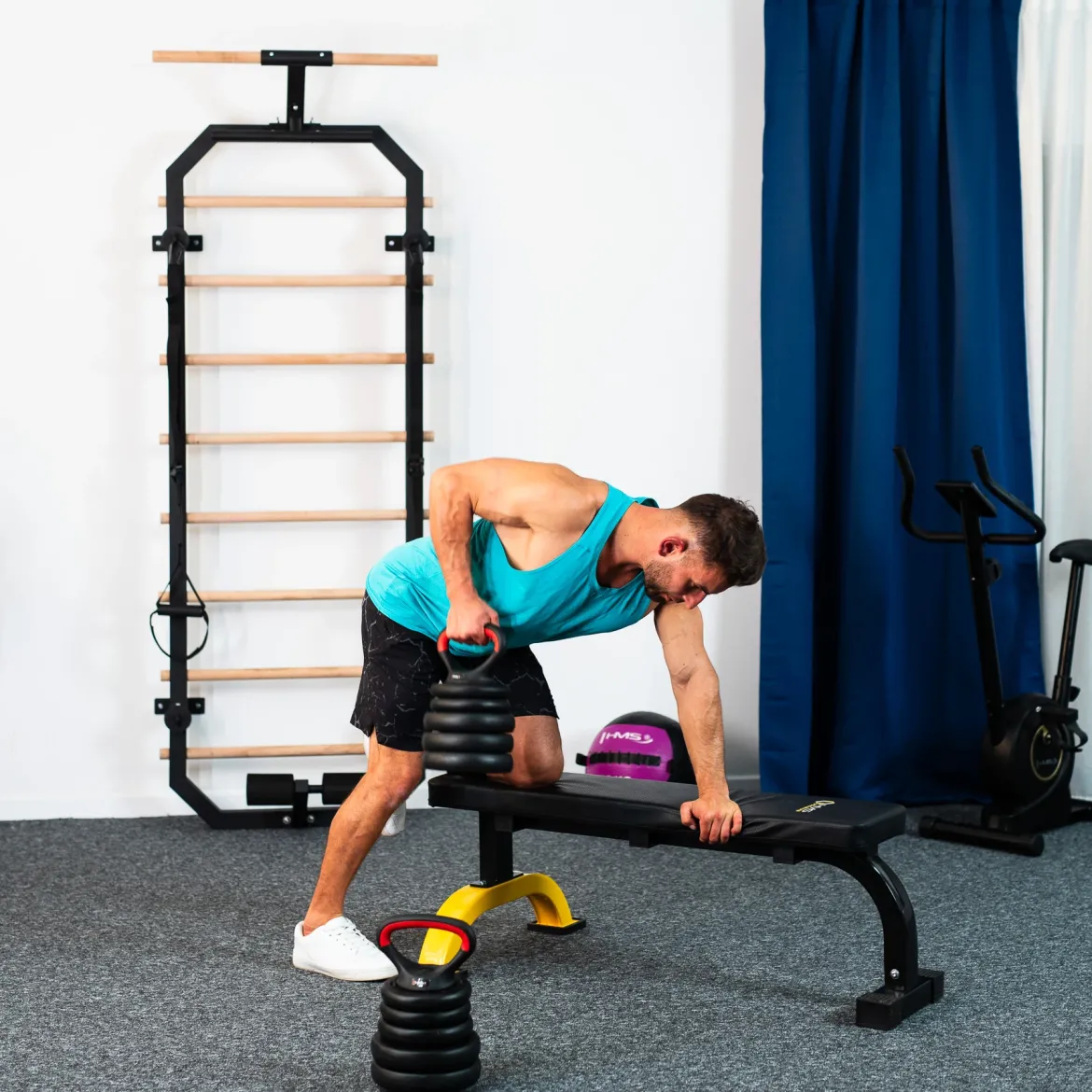 SGN130 PRO SET 6W1 ZESTAW CIĘŻARÓW 30KG HMS