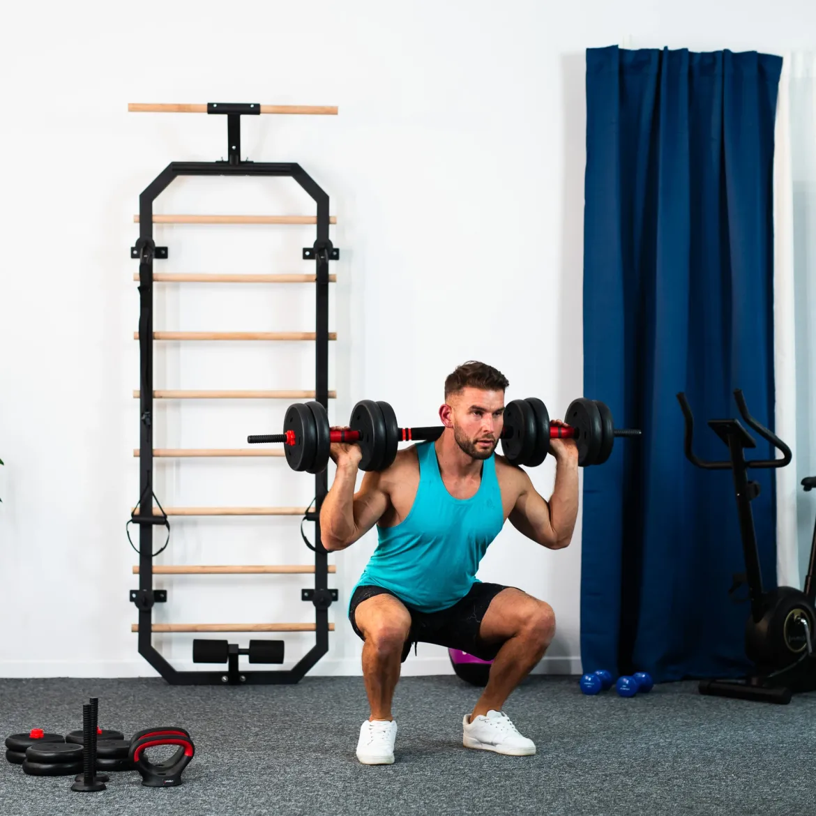 SGN130 PRO SET 6W1 ZESTAW CIĘŻARÓW 30KG HMS